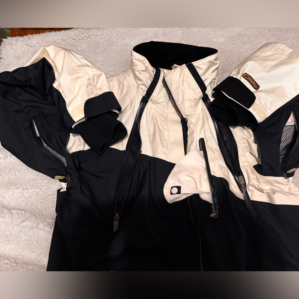 Obermeyer Performance Ski Jacket Tons Of Pockets … - image 5